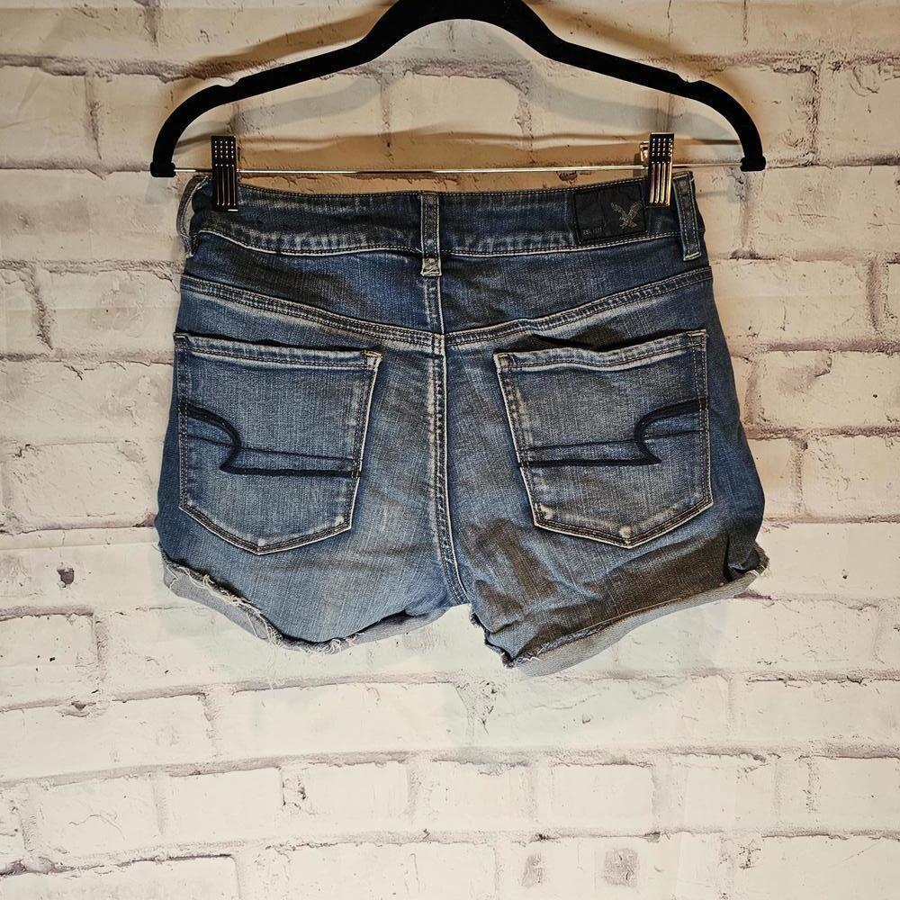 AE High Rise Jean Shorts Size 4 - Picture 2 of 4